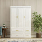 Grande armoire en bois avec portes à panneaux surélevés
