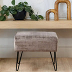 Pouf en velours texturé